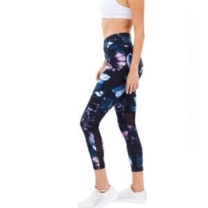 CALVIN KLEIN PERFORMANCE PRINTED CROPPED LEGGINGS SIZE M